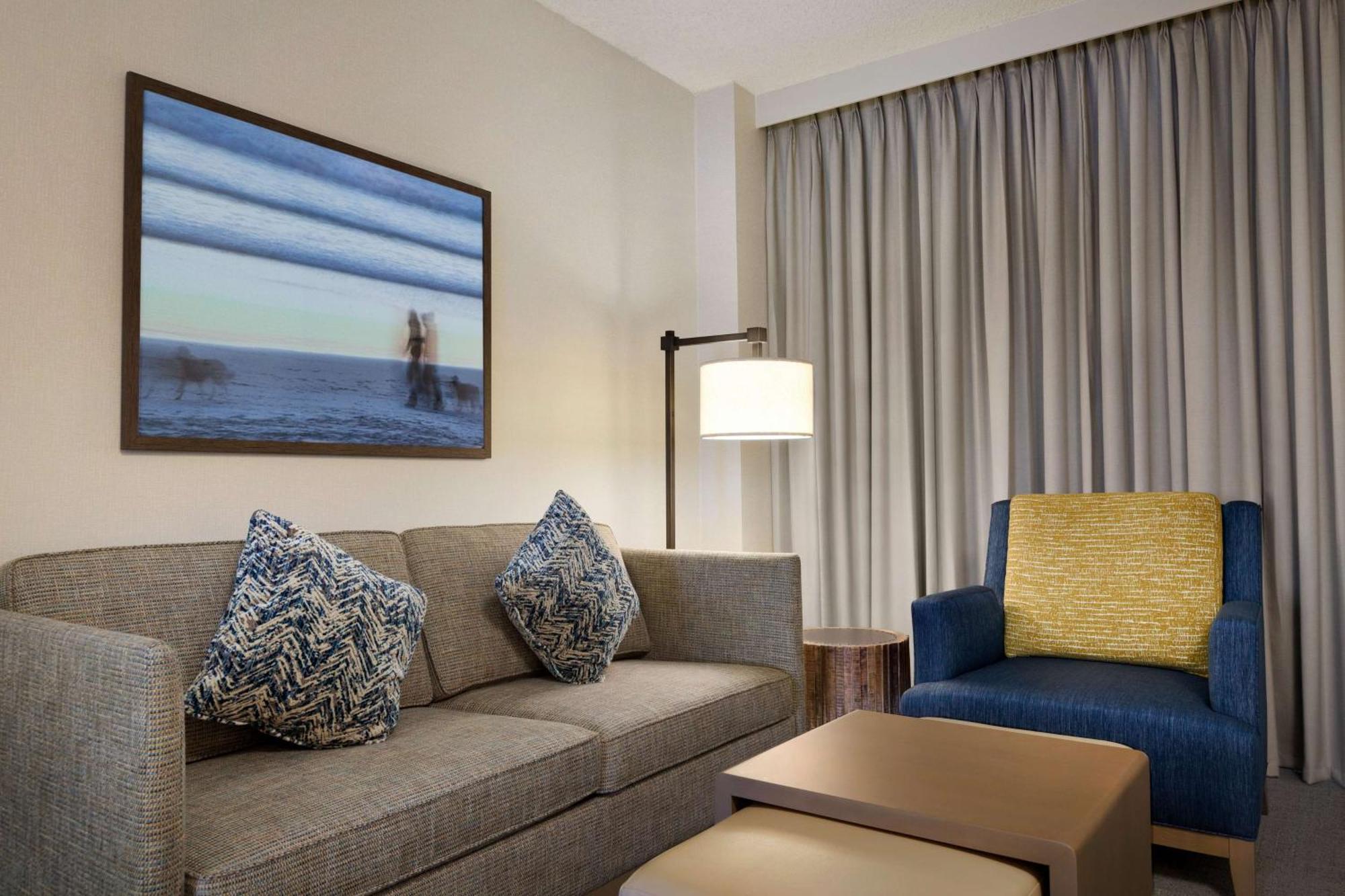 Embassy Suites By Hilton Monterey Bay Seaside Exterior foto